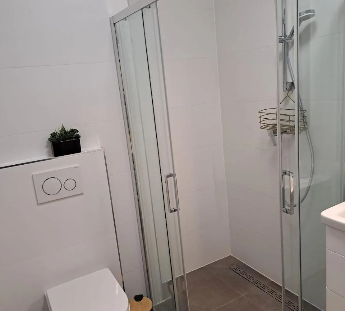Modern 2-Bedroom Apartment Near The Beach Pula Croacia